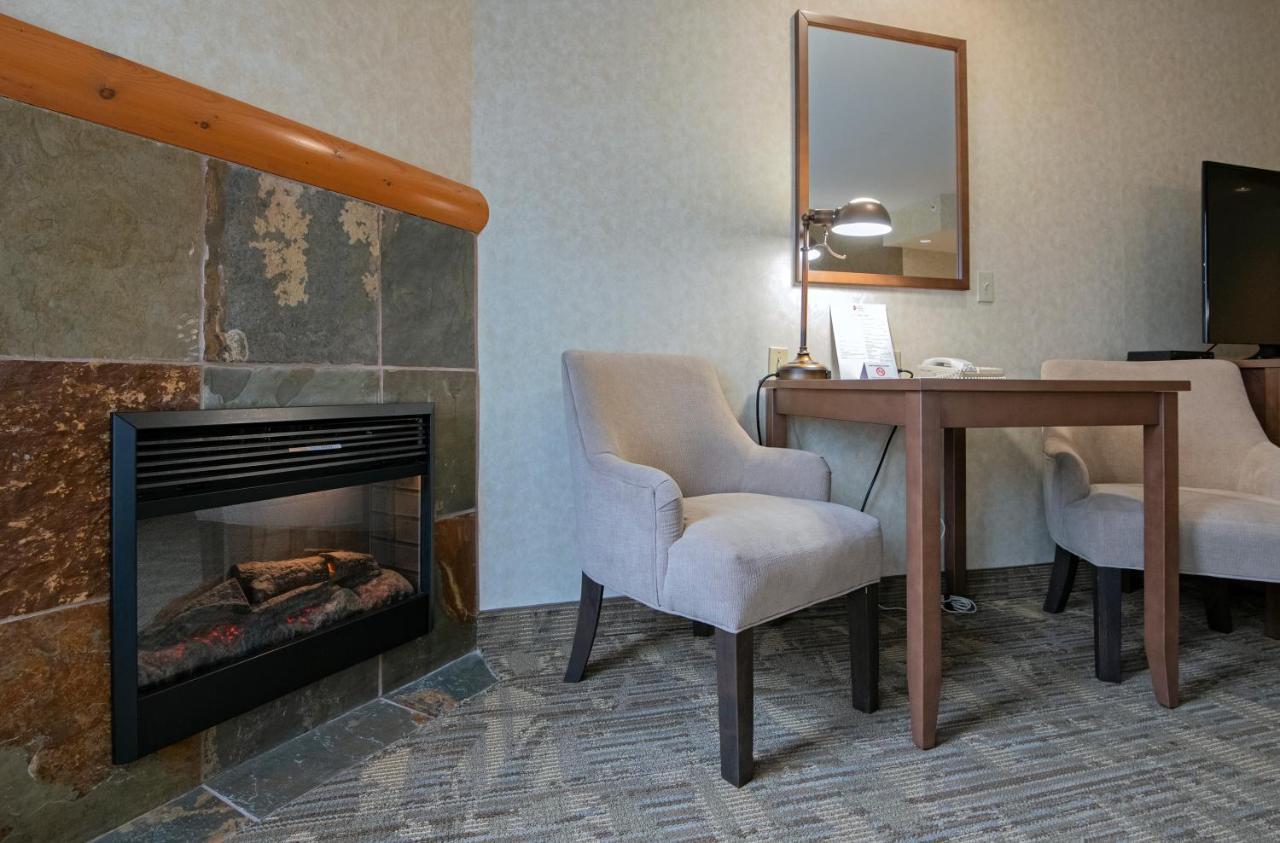 Best Western Plus Valemount Inn & Suites Ngoại thất bức ảnh
