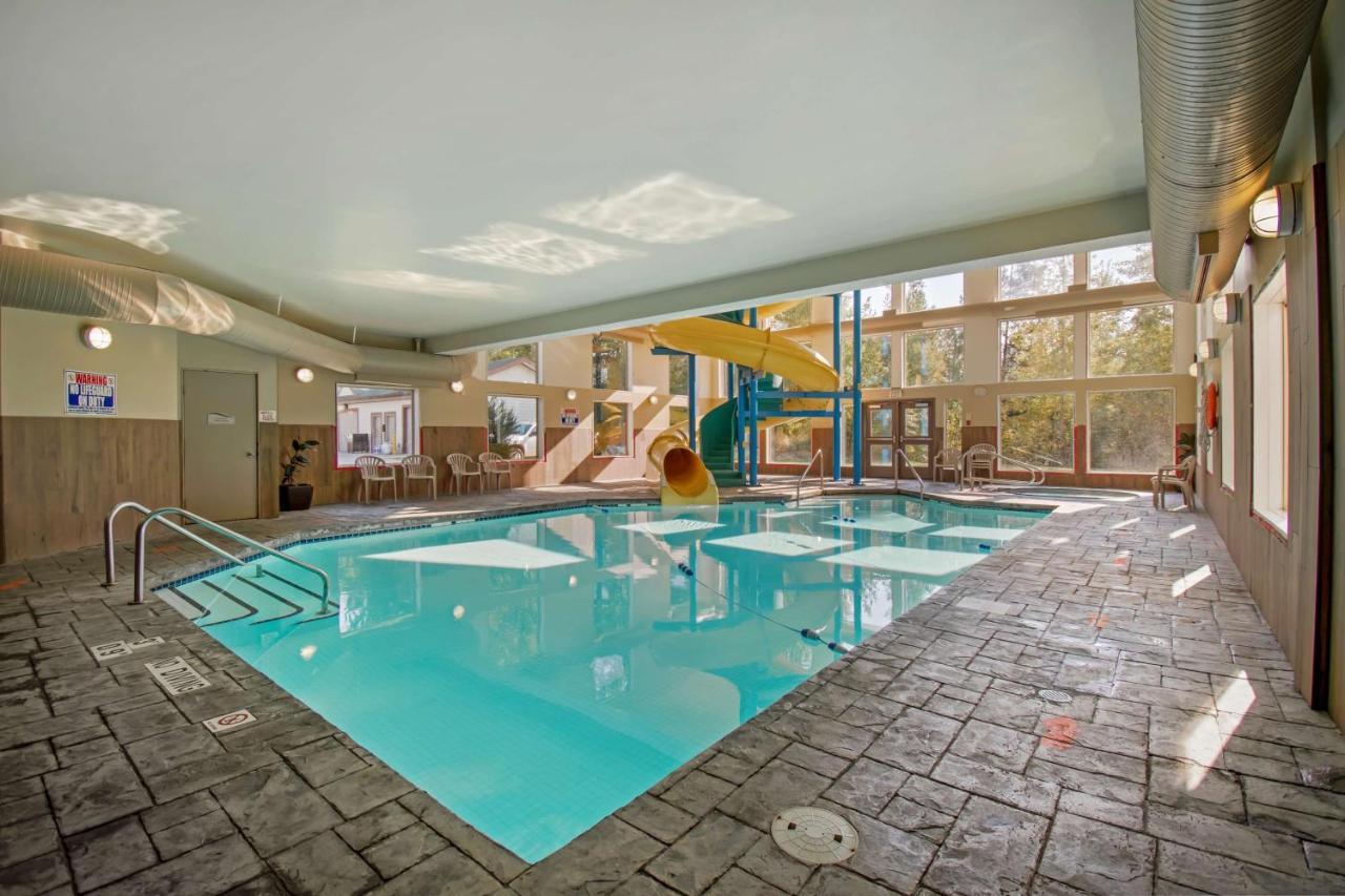 Best Western Plus Valemount Inn & Suites Ngoại thất bức ảnh
