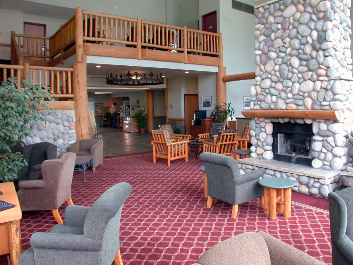 Best Western Plus Valemount Inn & Suites Ngoại thất bức ảnh